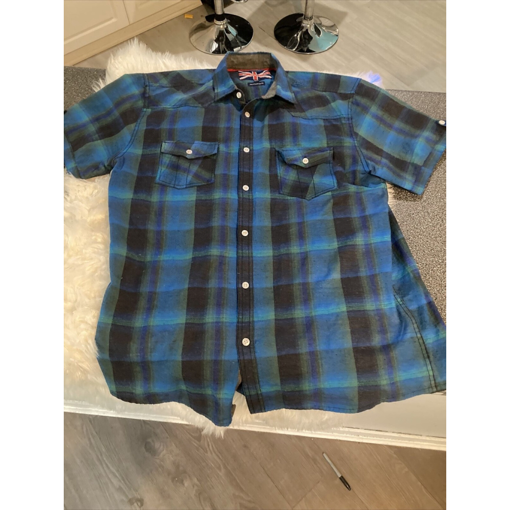 For Him London Brand Men’s Slim Fit Blue button, short sleeve shirt Size XXL